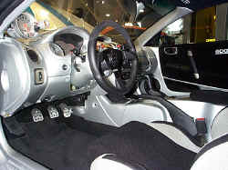 modernimage-steeringwheel.jpg (104182 bytes)