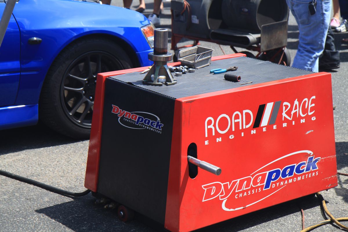 » dynobox Road /// Race Engineering